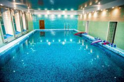 Крытые и открытые бассейны в Астрахани