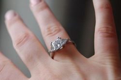 Серебряные кольца с камнями. Как выбрать серебряное кольцо