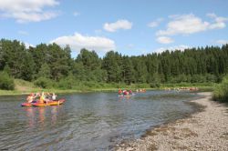 Сплав по Чусовой на байдарках и катамаранах: маршрут, отзывы
