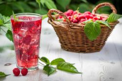 Малиновый компот на зиму: рецепты и особенности приготовления