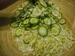 Салат на зиму с капустой и огурцами: вкусные рецепты