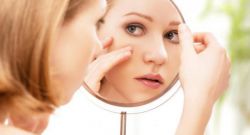 Почему у многих людей прыщи на лице? Причины возникновения и способы лечения