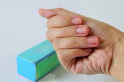 Что такое баф для ногтей: определение, применение, использование и альтернативы