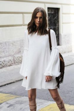 Платье с рукавом-фонариком: современный тренд, взятый из детской моды?