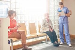 Почему болят корни волос на голове: причины и способы устранения