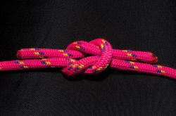 Как вязать брамшкотовый узел?