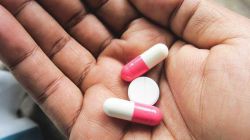 Антибиотики без рецептов: список. Какие антибиотики можно купить в аптеке без рецепта?