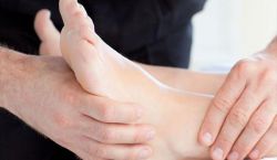 Какой врач лечит подагру: название, особенности и отзывы