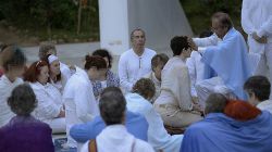 Филиппинские хилеры - целители или мошенники?