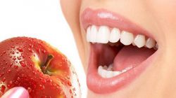 Как укрепить десны зубов в домашних условиях?