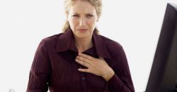 Отрыжка тухлыми яйцами и понос: причины