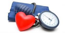 Гипертония: лечение медикаментами и народными средствами, отзывы врачей и пациентов