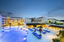 Kemer Dream Hotel 4* (Кемер/Турция): фото, описание номеров, сервис, отзывы