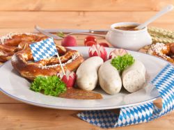 Баварские колбаски: состав и рецепты приготовления