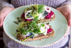 Закуски из селедки: особенности приготовления, рецепты с фото