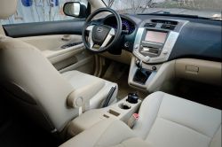 BYD S6: фото, характеристики, особенности автомобиля и отзывы владельцев