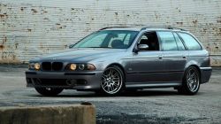 BMW 5 E39 универсал: технические характеристики, салон