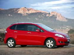Honda FR-V: особенности, характеристики, отзывы