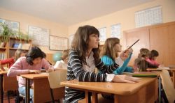 Правописание наречий - вечный кошмар российского школьника