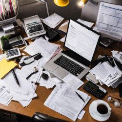 Что делать в конце отчетного периода: основы работы бухгалтера