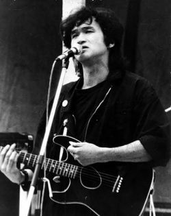 Как погиб Цой? Версии гибели Виктора Цоя