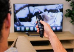 Как подключить компьютер к телевизору через HDMI? Как настроить звук на телевизор через HDMI