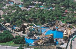 Отели Турции с аквапарком. Фото лучших семейных отелей Турции 4* и 5* с аквапарком для детей