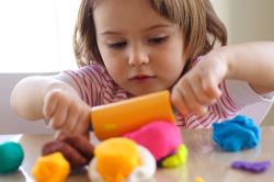 Как сделать пластилин в домашних условиях своими руками