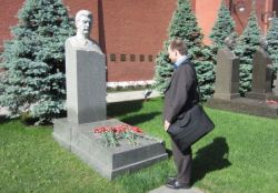 Где похоронен Сталин Иосиф Виссарионович?