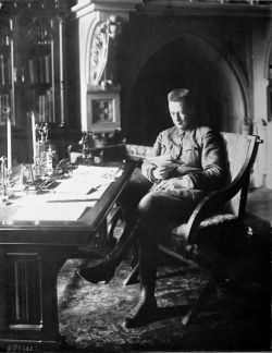 Октябрьская революция: причины, ход и итоги. Каковы причины Октябрьской революции?