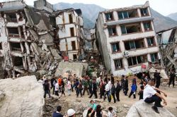 Правила безопасного поведения при землетрясении. Правила поведения при землетрясении дома