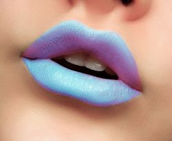 Сильно сохнут губы, что делать? Почему сохнут губы?