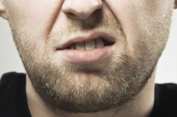 Человек, который не любит людей, - мизантроп