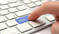 Переписка с девушкой: примеры. Как начать переписку с девушкой? Вопросы девушке при переписке