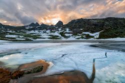 Территория России, ее особенности и рельеф