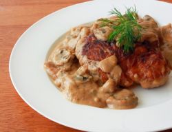 Подлива для котлет. Самые вкусные соусы