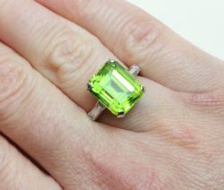 Свойства хризолита (камня). Магические и лечебные свойства хризолита