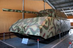 Maus - танк, спроектированный в Третьем рейхе