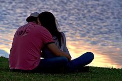 Красивые признания в любви девушке: советы и рекомендации