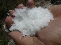 К чему снится соль? К чему снится рассыпанная соль? К чему снится сыпать соль? К чему снится соль в пачке?