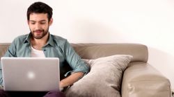 Переписка с парнем: что можно спросить у парня по переписке, как понравиться парню по переписке?