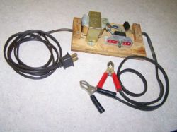 Самодельные зарядные устройства для автомобильных аккумуляторов: простая схема