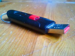 Почему не работает флешка и как ее восстановить?