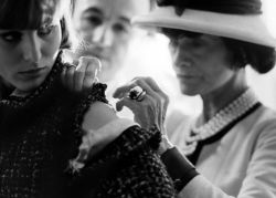 Самое знаменитое высказывание Коко Шанель. Цитаты, афоризмы