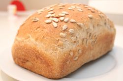 Сколько калорий в хлебе белом и в черном ржаном