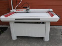 Плоттер - это устройство для вывода информации