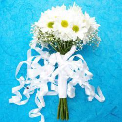 Свадебные букеты из гербер – простой путь к счастью