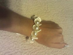 Как легко сделать браслет для подружек невесты