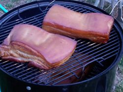 Копчение сала в домашних условиях. Простые рецепты и полезные советы