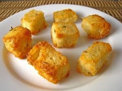 Как сделать сухарики в домашних условиях быстро и вкусно?